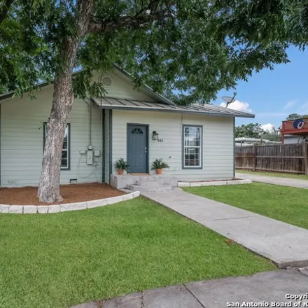 Buy this 3 bed house on 119 Fairfax Street in San Antonio, TX 78203