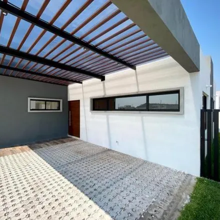 Buy this 2 bed house on Calle José María Morelos in 95270 Alvarado, VER