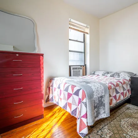 Image 1 - 970 Eastern Pkwy, Brooklyn, NY 11213, USA - Room for rent