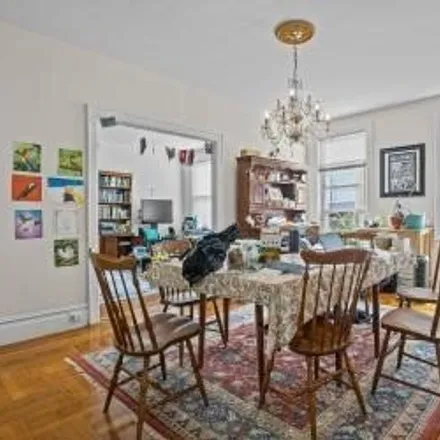 Image 5 - 20 Adrian Avenue, New York, NY 10463, USA - House for rent