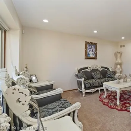 Image 7 - 6253 Marshview Lane, West Bloomfield Township, MI 48323, USA - House for sale