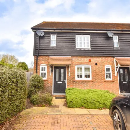 Rent this 2 bed apartment on Putterill Close in Thaxted, CM6 2FP