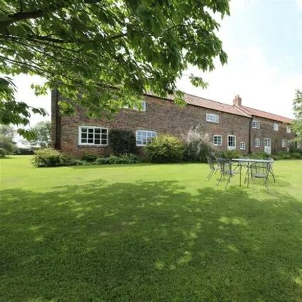 Rent this 6 bed house on Bramhill Bams in Greens Lane, Burton Pidsea