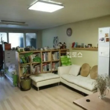 Rent this studio apartment on 서울특별시 강남구 개포동 160-4