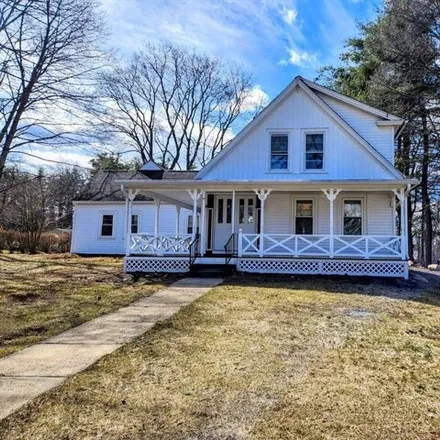 Buy this 4 bed house on 37 South Main Street in Templeton, Worcester County