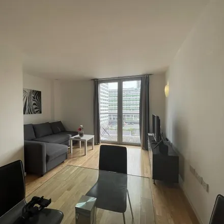 Rent this 1 bed apartment on Tesco Express in 1 Stadium Way, London
