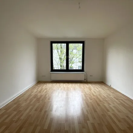 Rent this 2 bed apartment on Kölner Straße 28 in 47805 Krefeld, Germany
