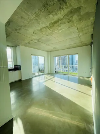 Image 8 - The Loft 1, Northeast 3rd Street, Miami, FL 33132, USA - Loft for rent