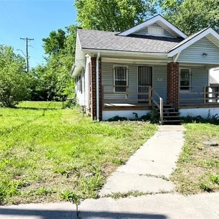 Buy this 3 bed house on 6723 Myrtle Avenue in Kansas City, MO 64132