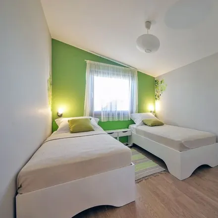 Rent this 2 bed apartment on 23234 Općina Vir