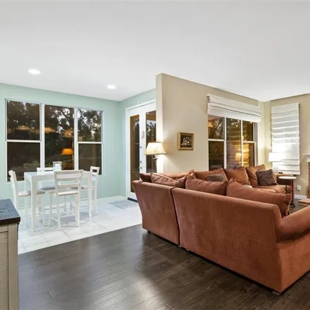 Image 6 - 7429 Westcliff Drive, Los Angeles, CA 91307, USA - House for sale