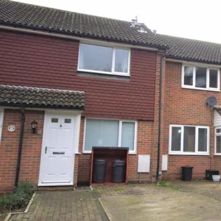 Rent this 2 bed townhouse on Becket Close in St Leonards, TN34 3UH
