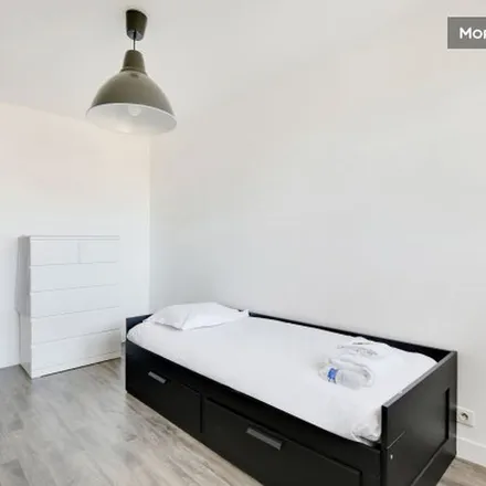 Image 9 - Aura Immobilier, Rue de Paris, 75020 Les Lilas, France - Apartment for rent