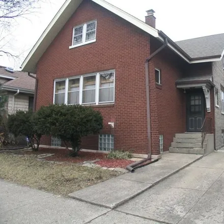Rent this 2 bed house on Thorntons in Jackson Boulevard, Forest Park
