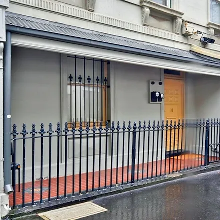 Image 6 - 38 Milton Street, West Melbourne VIC 3003, Australia - Apartment for rent