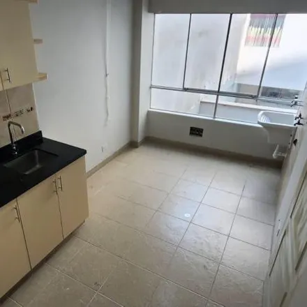 Rent this 2 bed apartment on Listo in Cristóbal de la Peralta Norte, Santiago de Surco
