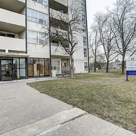 Image 5 - 10 Yorkwoods Gate, Toronto, ON M3N 1K1, Canada - Apartment for rent