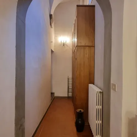 Image 4 - Borgo San Iacopo, 30 R, 50125 Florence FI, Italy - Apartment for rent