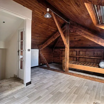 Rent this 3 bed apartment on Collège Saint-Louis Saint-Clément in Rue du Pied de Fer, 91170 Viry-Châtillon