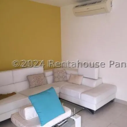 Rent this 3 bed house on Calle 125 Este in Llano Bonito, Juan Díaz