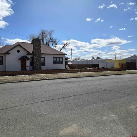 Buy this 3 bed house on 905 Meeker Street in Delta, CO 81416