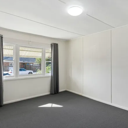 Image 5 - Wollongong Public School, 67A Church Street, Wollongong NSW 2500, Australia - Apartment for rent