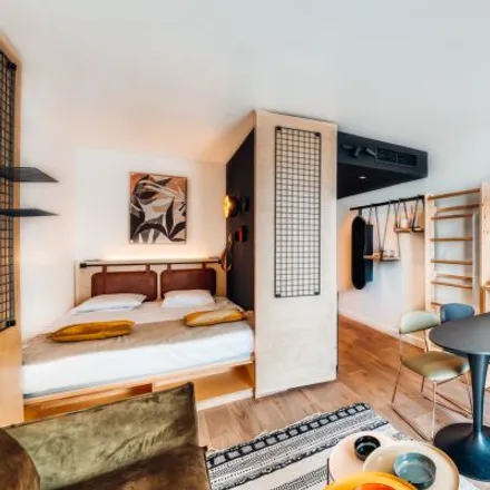 Rent this studio apartment on 2 Rue Marie de Médicis in 84000 Avignon, France
