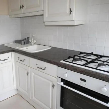 Image 4 - Mill Hill Crescent, Cleethorpes, DN35 8EQ, United Kingdom - Apartment for sale