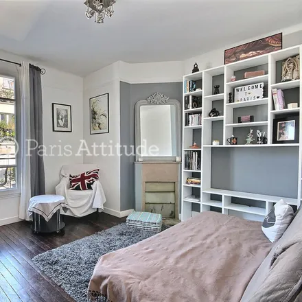 Image 1 - 4 Rue Montcalm, 75018 Paris, France - Apartment for rent