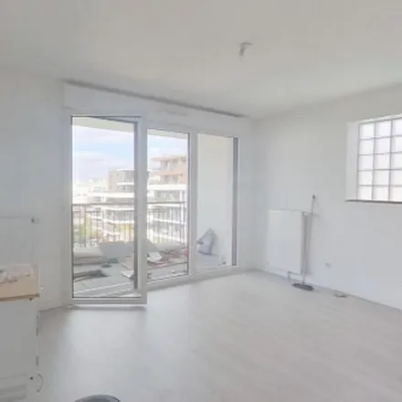 Rent this 4 bed apartment on 65 Rue Victor Hugo in 92270 Bois-Colombes, France