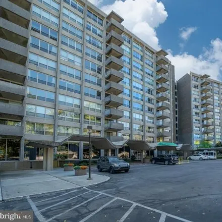 Buy this 2 bed condo on 1001 City Ave Unit EE418 in Wynnewood, Pennsylvania