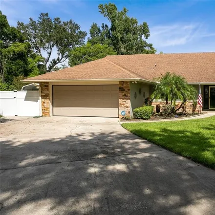 Image 2 - 299 Lake Griffin Circle, Casselberry, FL 32707, USA - House for sale