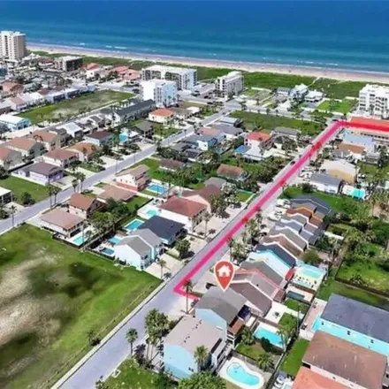 Image 2 - 131 East Mesquite Street, South Padre Island, Cameron County, TX 78597, USA - Townhouse for sale