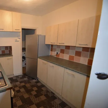 Rent this 3 bed house on 62 St Anne's Road in Leeds, LS6 3PA