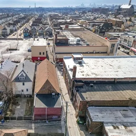 Image 9 - Joseph Campau Historic District, Abandoned Shopper's World, Yemans Street, Hamtramck, MI 48212, USA - House for sale