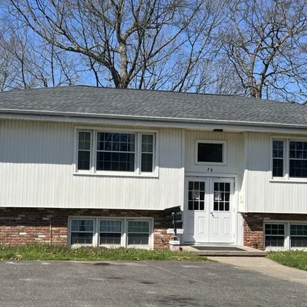 Rent this 2 bed house on 76 Wedgewood Dr Apt 3 in Waterbury, Connecticut