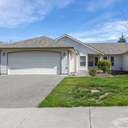 Buy this 2 bed condo on 3387 South Huntington Street in Kennewick, WA 99337