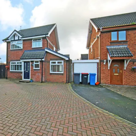 Buy this 3 bed house on Rowntree Avenue in Fleetwood, FY7 7HE