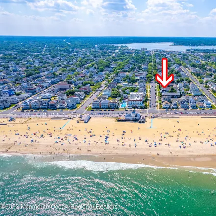 Image 4 - 110 10th Avenue, Belmar, Monmouth County, NJ 07719, USA - House for sale