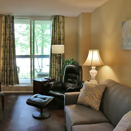 Image 4 - Skyline, Campbell Court, Stratford, ON N5A 7W5, Canada - Apartment for rent