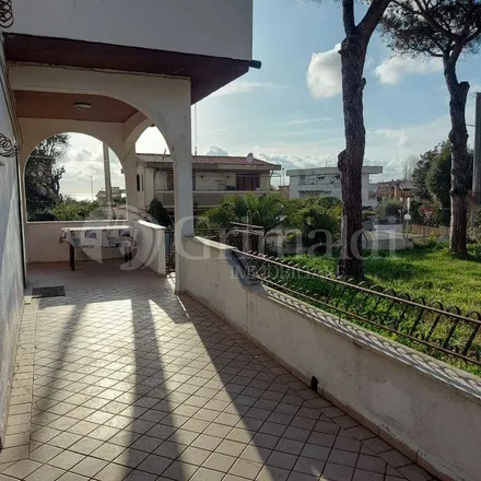 Image 8 - Piazza Cesare Battisti, Via dei Fabbri, 00042 Anzio RM, Italy - Apartment for rent