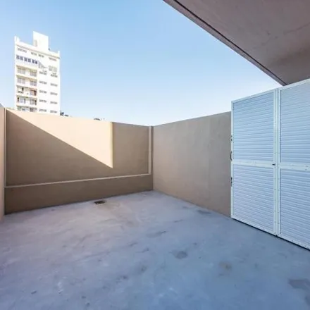 Buy this studio apartment on Ignacio Warnes 1109 in Domingo Faustino Sarmiento, Rosario