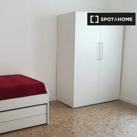 Image 4 - Viale Lucania, 12, 20139 Milan MI, Italy - Room for rent