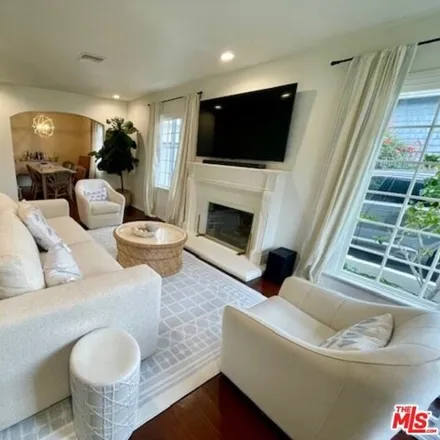 Image 2 - 16074 West Aiglon Street, Los Angeles, CA 90272, USA - House for rent