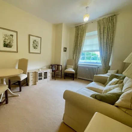 Image 2 - Swallowfield Park, Swallowfield, RG7 1TG, United Kingdom - Apartment for rent