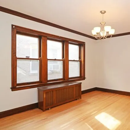 Image 3 - 1760 Wesley Avenue, Berwyn, IL 60402, USA - Condo for rent