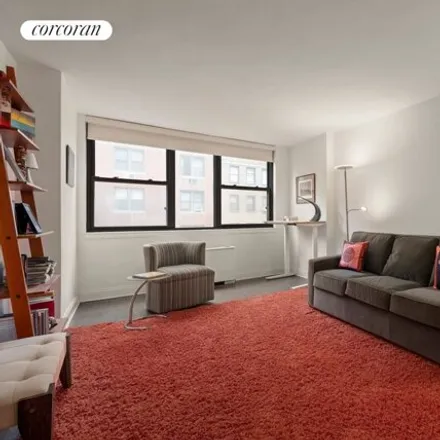 Image 4 - 420 E 51st St Apt 8a, New York, 10022 - Apartment for sale