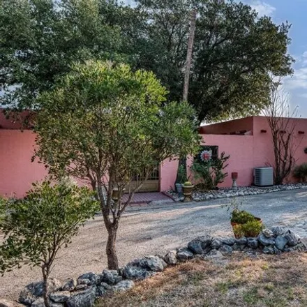 Buy this 3 bed house on Bunting Drive in Val Verde County, TX