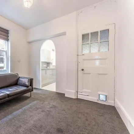 Rent this 3 bed apartment on unnamed road in London, SW2 1NG