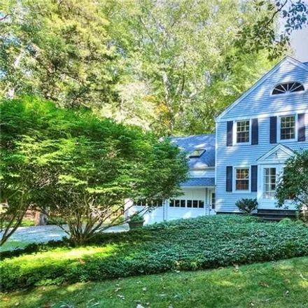 Rent this 4 bed house on 25 Stoneboat Road in Westport, CT 06880